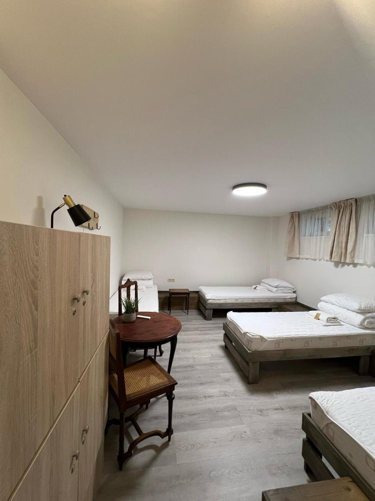 Kubu Ground Floor Rooms Klaipėda Buitenkant foto